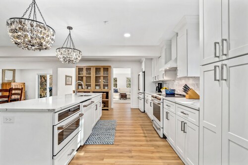 All Star Annapolis Retreat - Walk to Stadium