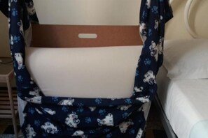 2 Schlafzimmer, Bügeleisen/Bügelbrett, Reisekinderbett, kostenloses WLAN