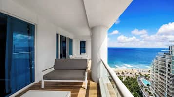 Condo, 2 Bedrooms, Kitchen, Ocean View | Balcony view