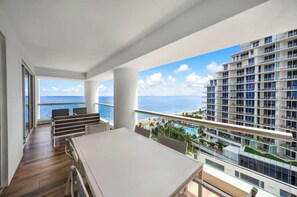 Condo, 2 Bedrooms, Kitchen, Ocean View | Balcony - Beachfront Condo Fort Lauderdale Beach (Fort Lauderdale)