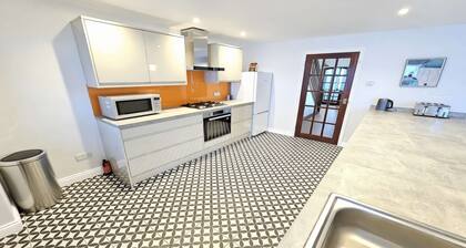 Rockham Bay View - Sleeps 6 Mortehoe