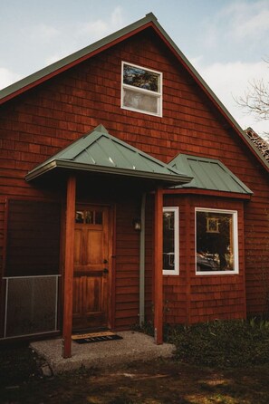 Exterior detail - Burning Man`s Gallery Abode (Sequim)