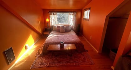 Burning Man's Gallery Abode