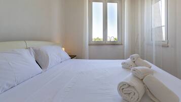 2 Schlafzimmer, Bügeleisen/Bügelbrett, kostenloses WLAN