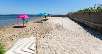 Silk Cove house- private beach compound