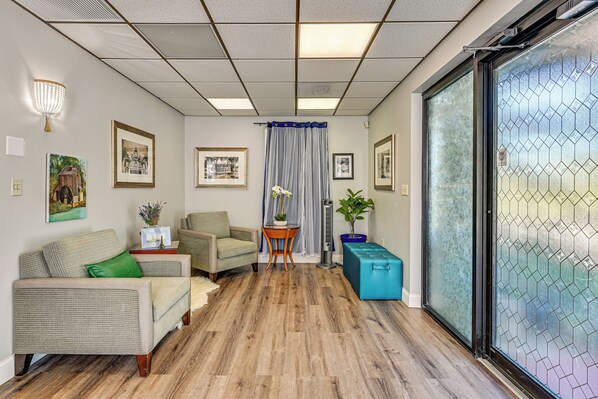 House (5 Bedrooms) | Interior - 8 Mi to Tarpon Springs Sponge Docks: Home w/ Grill (Odessa)