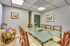 House (5 Bedrooms) | Interior - 8 Mi to Tarpon Springs Sponge Docks: Gem w/ Games (Odessa)