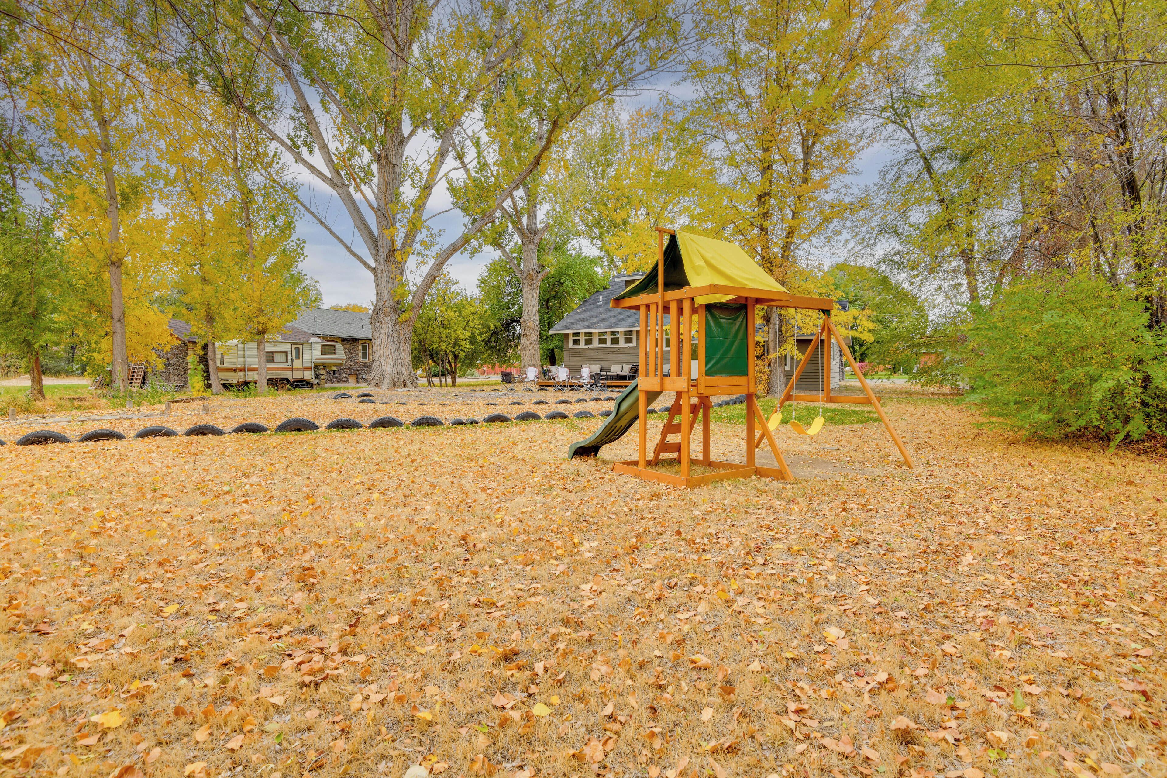 Rumah (4 Bedrooms) | Interior