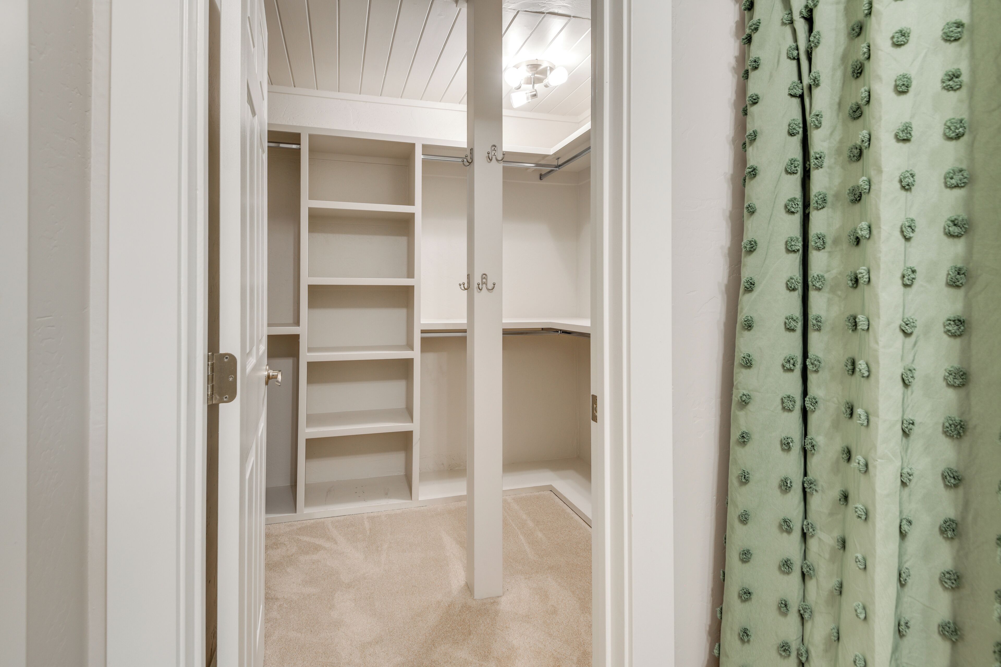 منزل (4 Bedrooms) | المنشأة من الداخل