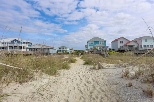 Interior - Waterfront Oak Island Home w/ Dock (Oak Island)