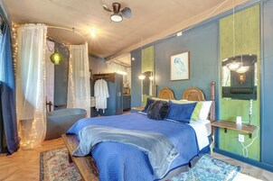 Apartment (0 Bedroom) | Interior