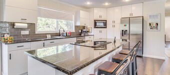 3 Mi to Lake: House w/ Fire Pit in Mountain Home!