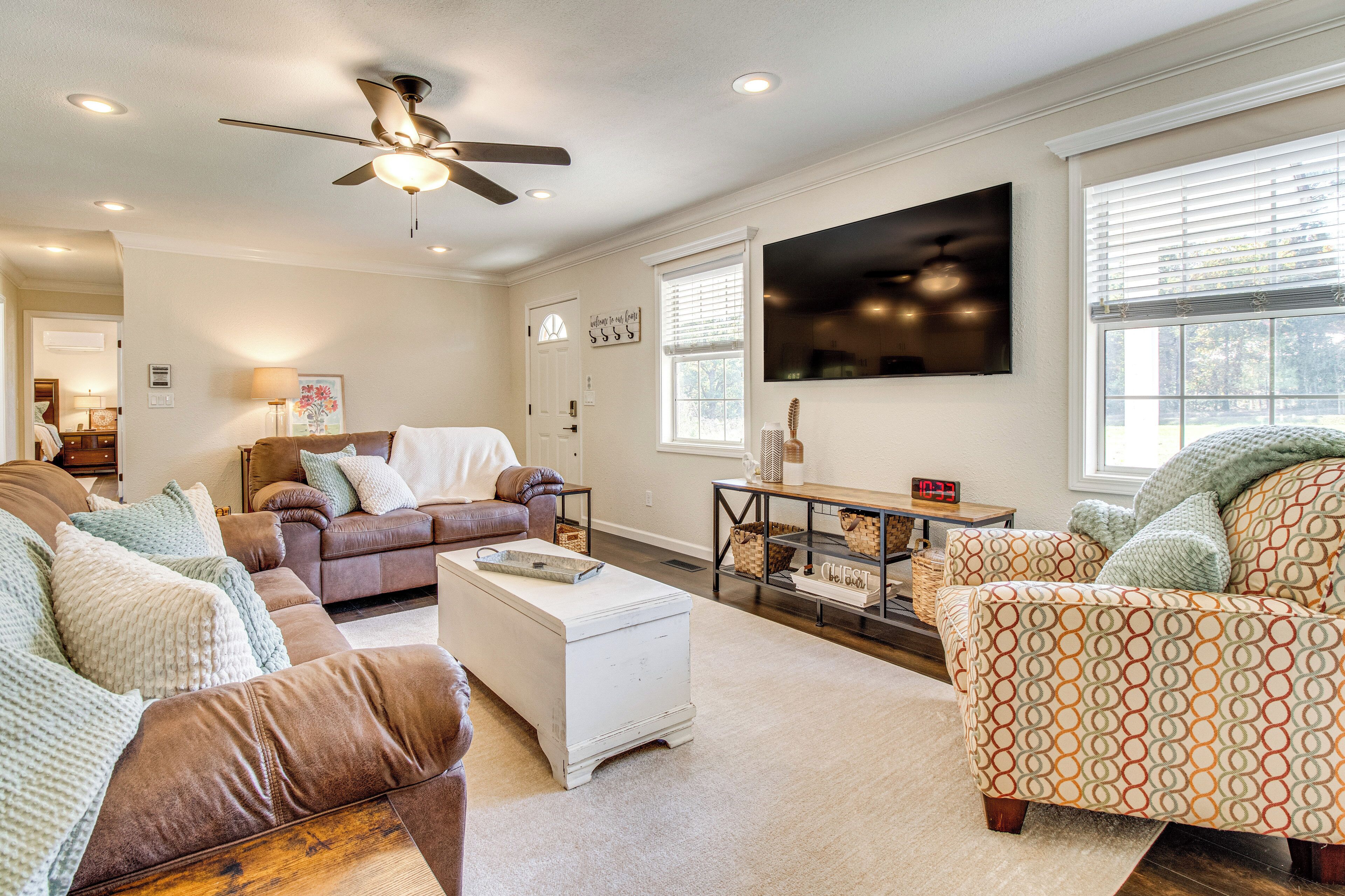 House (2 Bedrooms) | Interior