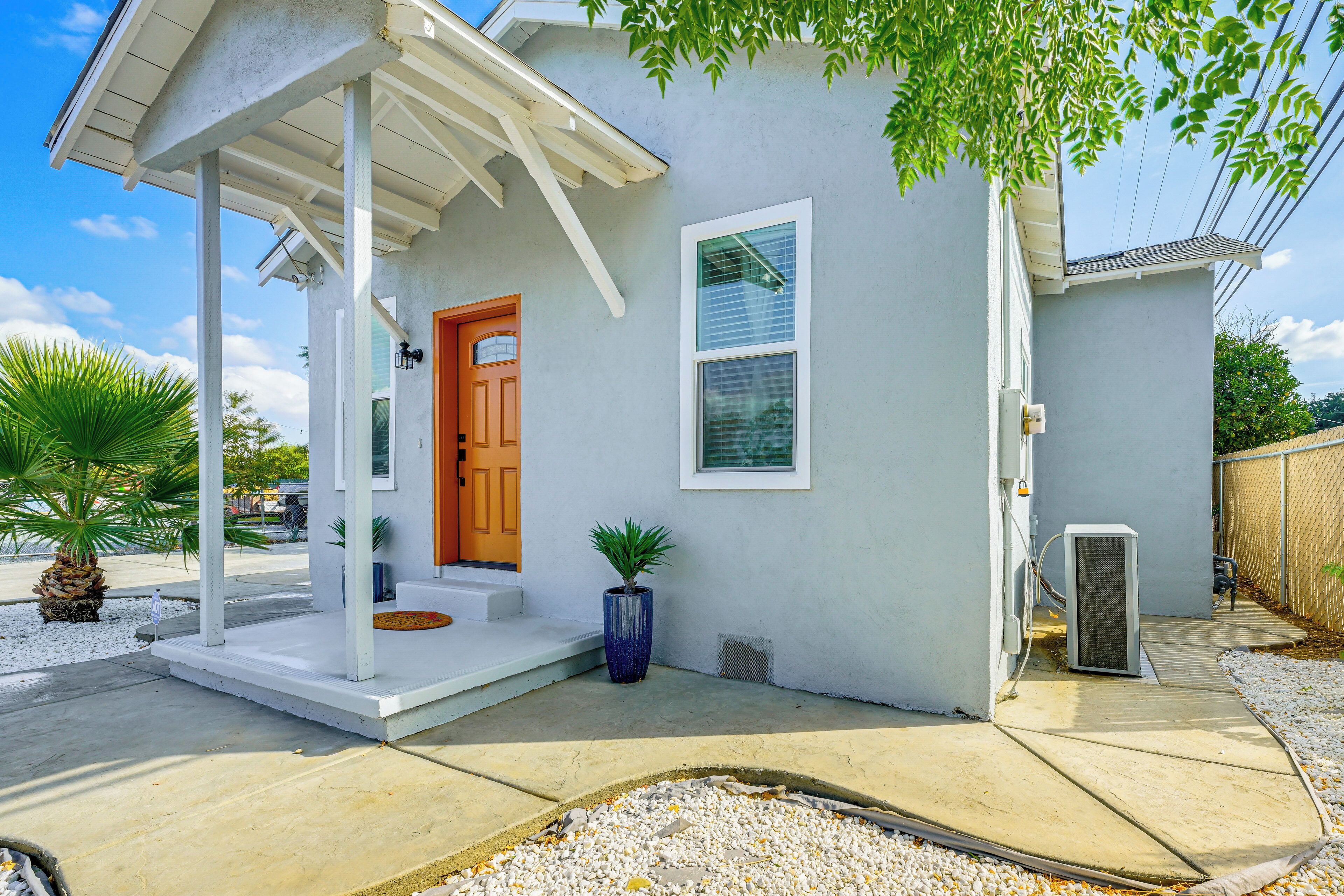 المنشأة من الداخل