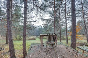 House (2 Bedrooms) | Interior - Finger Lakes Retreat: Cohocton Cabin on 25 Acres! (Cohocton)