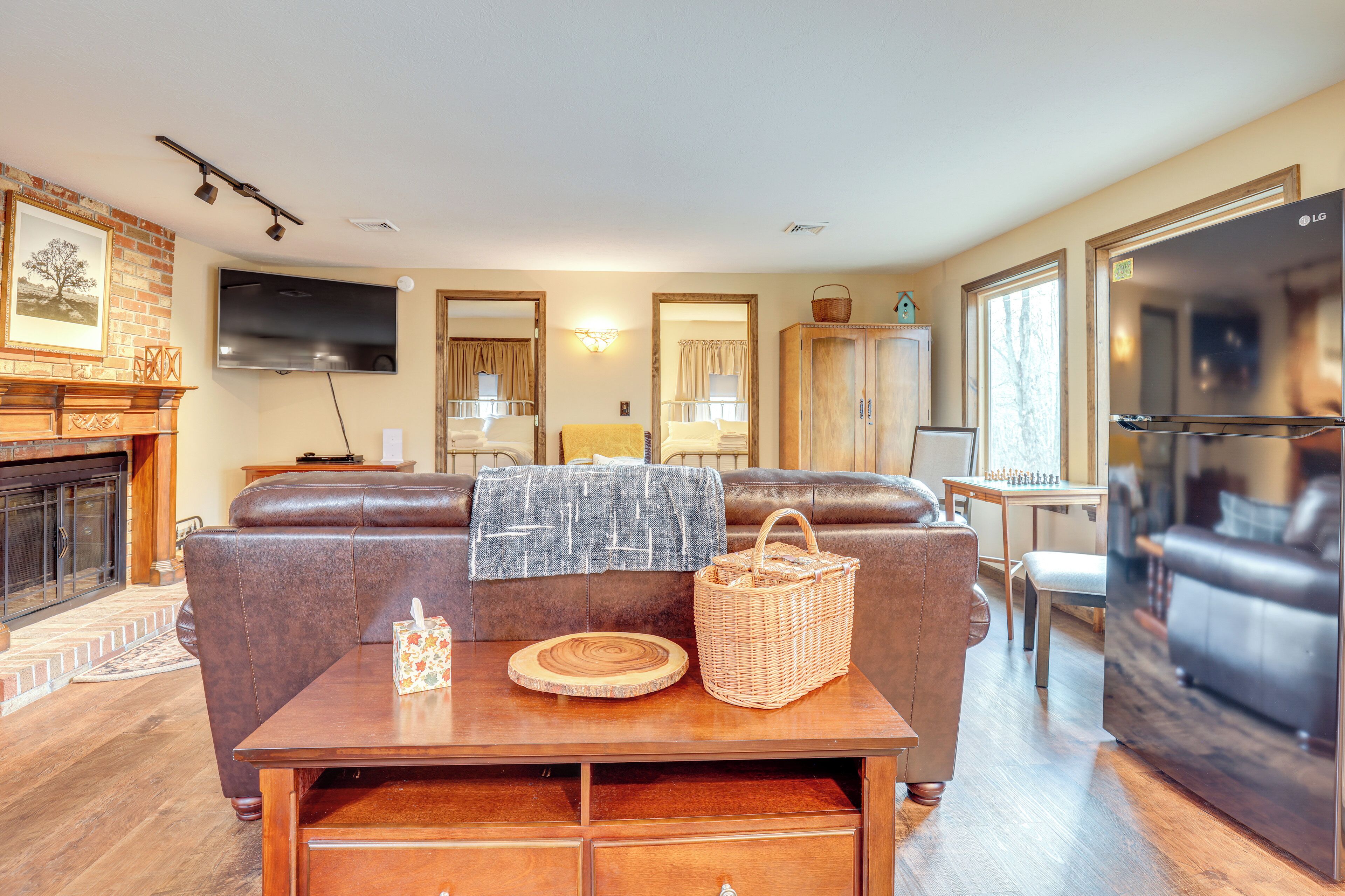 المنشأة من الداخل