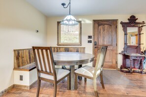 House (2 Bedrooms) | Interior - Finger Lakes Retreat: Cohocton Cabin on 25 Acres! (Cohocton)