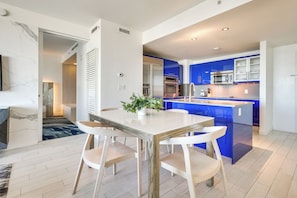 Apartment (2 Bedrooms) | Interior - Modern Condo: Walk to Fort Lauderdale Beaches! (Fort Lauderdale)