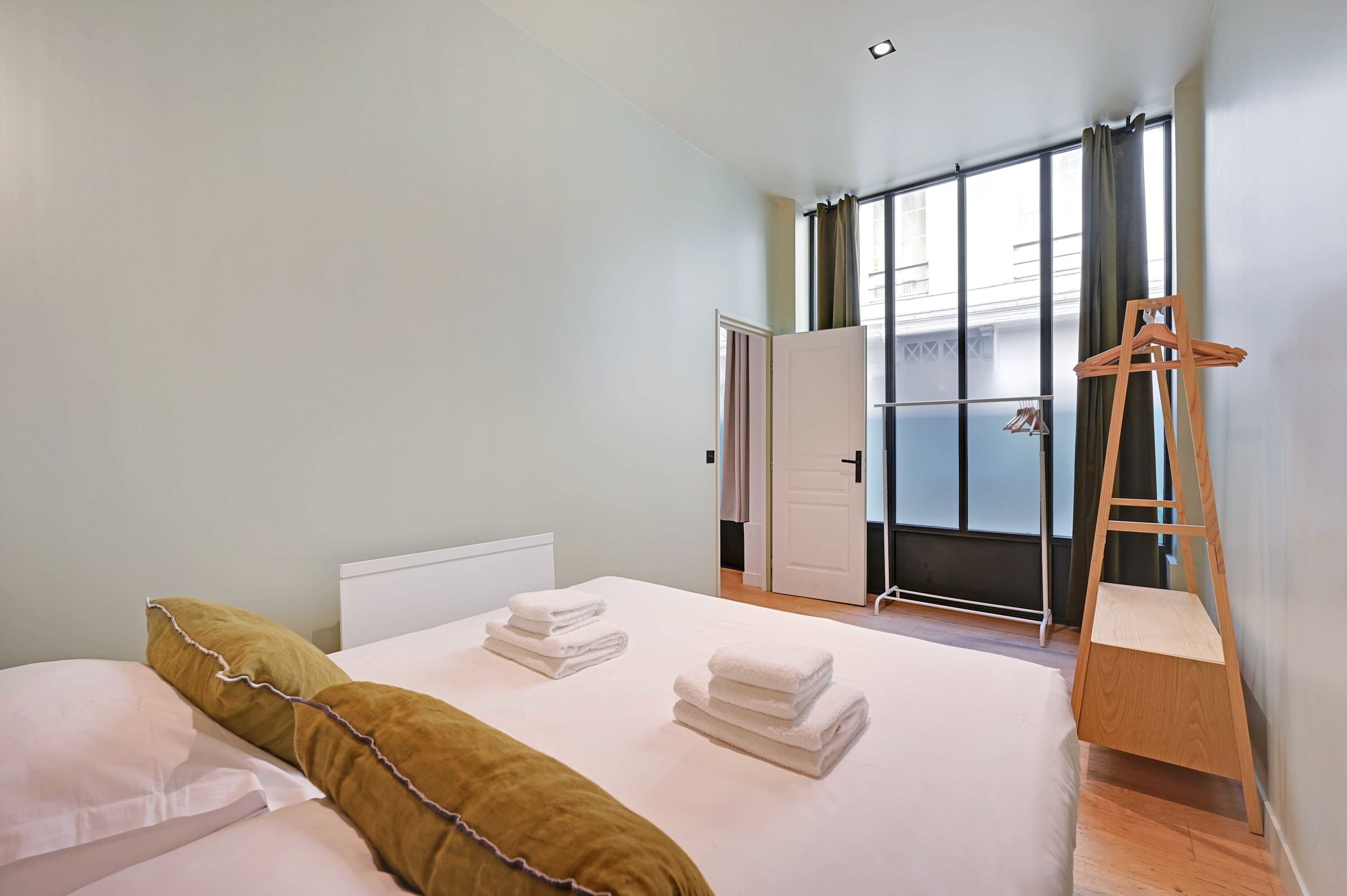 2 chambres, bureau, fer et planche à repasser, Wi-Fi