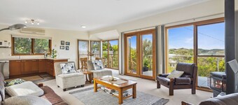 Wavecrest Escape: 3  BR, 2  BA  in Sorrento, Sleeps 7