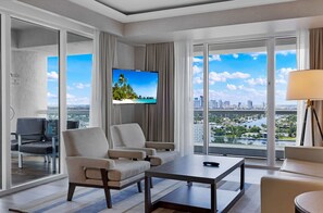 Apartment, Accessible | 2 bedrooms, desk