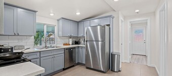 迷人的逃逸處，擁有時尚裝飾和戶外空間