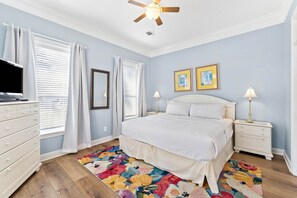 3 bedrooms, iron/ironing board, WiFi, bed sheets