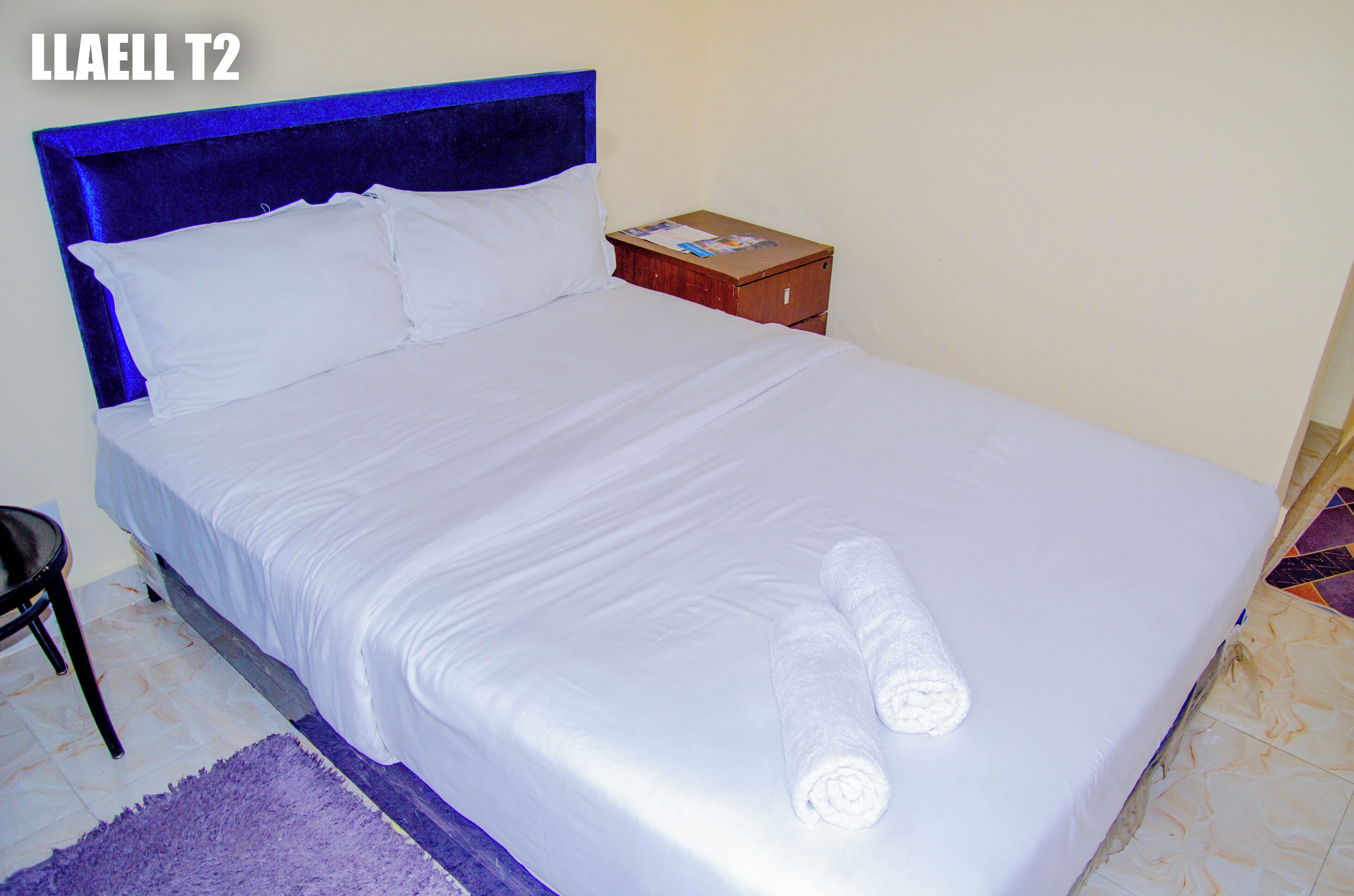 Egyptian cotton sheets, premium bedding, down duvets, in-room safe