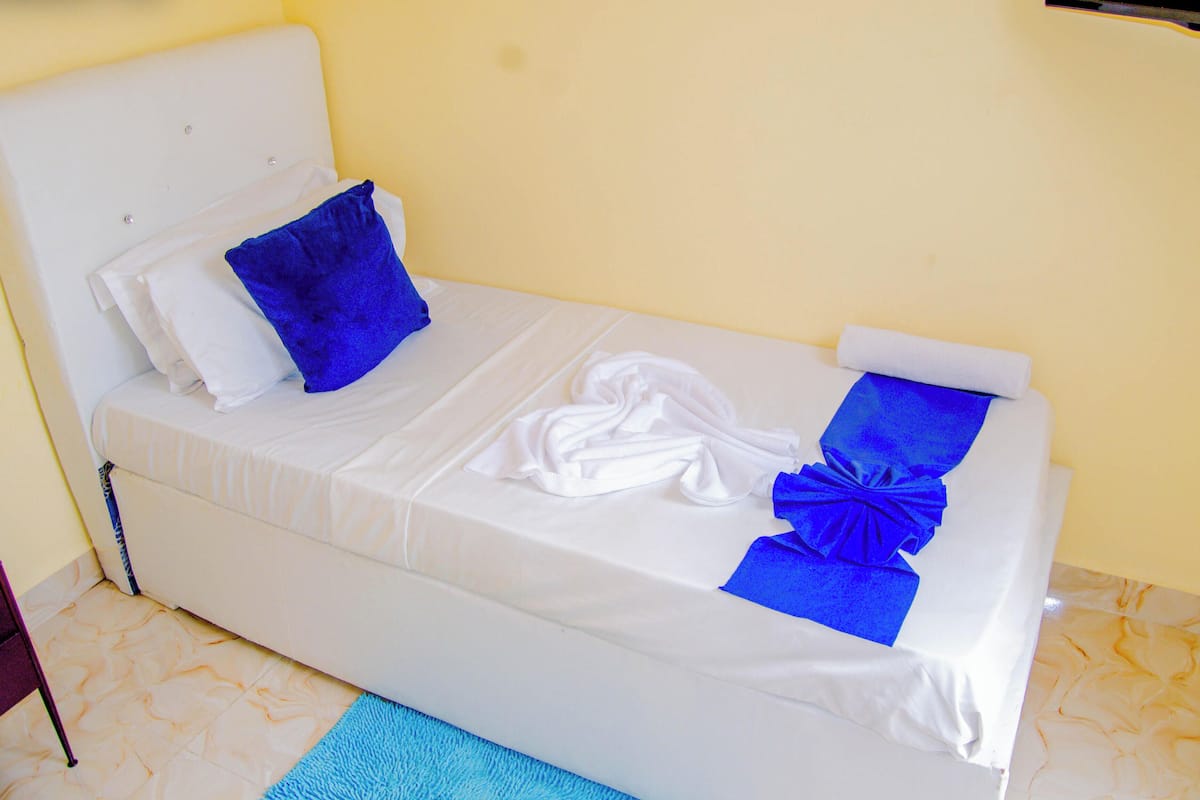 Kamar Klasik | Seprai katun Mesir, seprai premium, selimut bulu angsa, dan brankas
