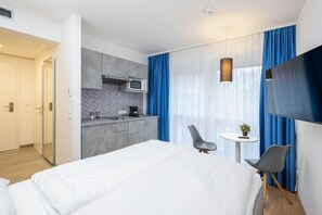 1 habitación, escritorio, wifi y ropa de cama 