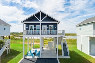 House, 2 Bedrooms | Exterior