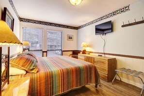 2 habitaciones, espacio para trabajar con laptop y wifi gratis