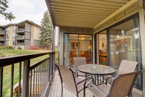 Condo, 2 Bedrooms | Outdoor dining - A106 Lake Cliffe 2 Bedroom Condo (Dillon)