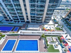 Apartment (0 Bedroom) | Interior - Elegant Stay in Meydan: Balcony & Stunning Views (Dubai)