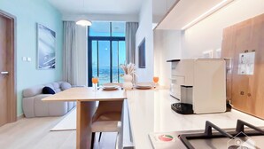 Unclassified image, 5 of 41, button - Luxury 1BR With Balcony in Azizi Riviera (Dubai)
