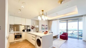 Interior - Dubai Mall Luxury 1bedroom Balcony & View (Dubai)