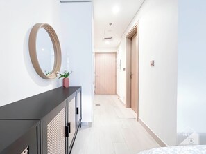 Apartment (0 Bedroom) | Interior