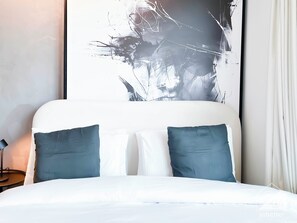 Interior - Breath Taking Studio With Balcony & Stunning Views (Dubai)