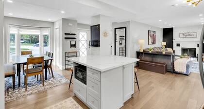 6BR house|Mississauga| Near Shops, Transit, Hwy and GO!