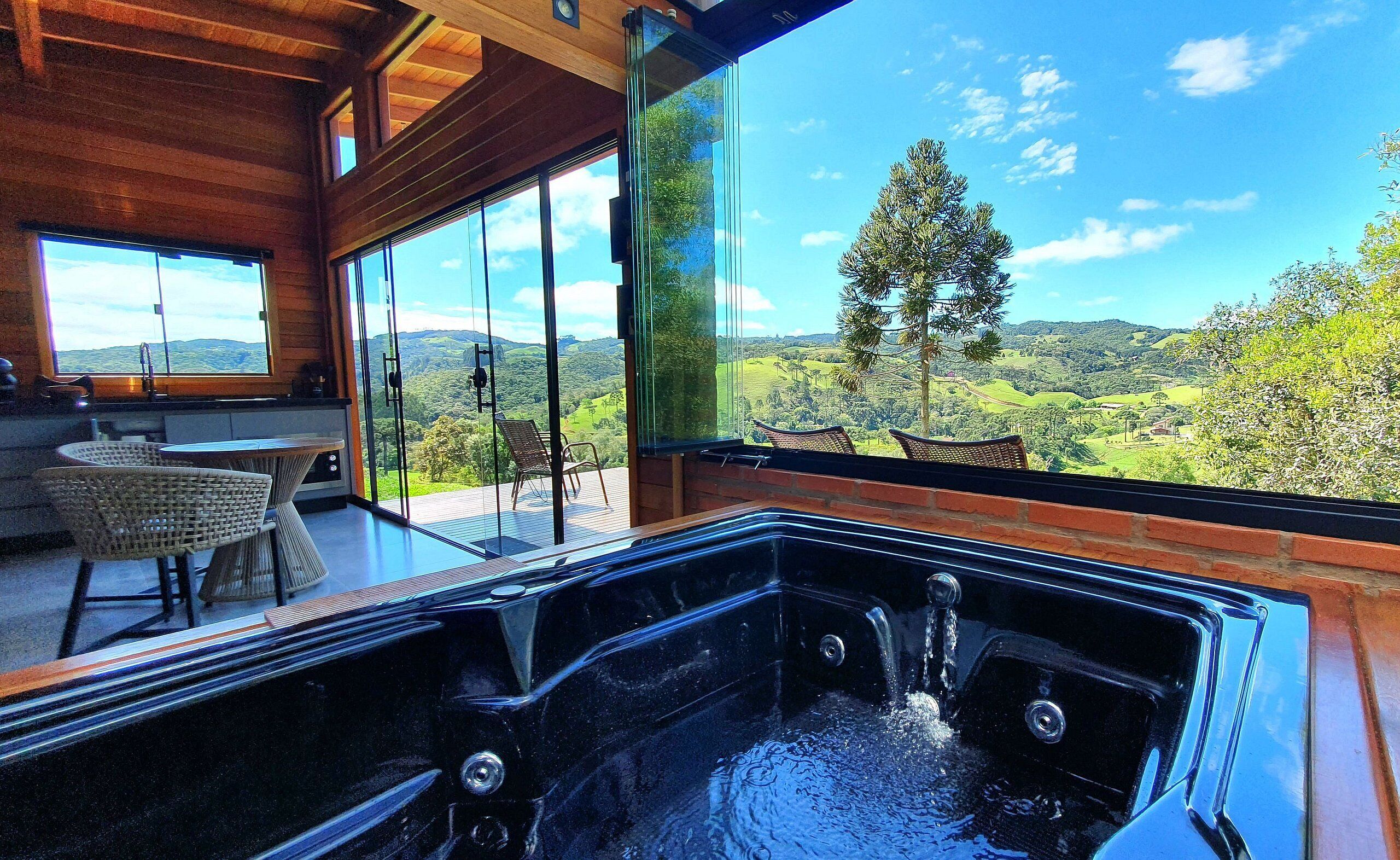 Honeymoon-Ferienhütte, Whirlpool, Bergblick | Innenbereich