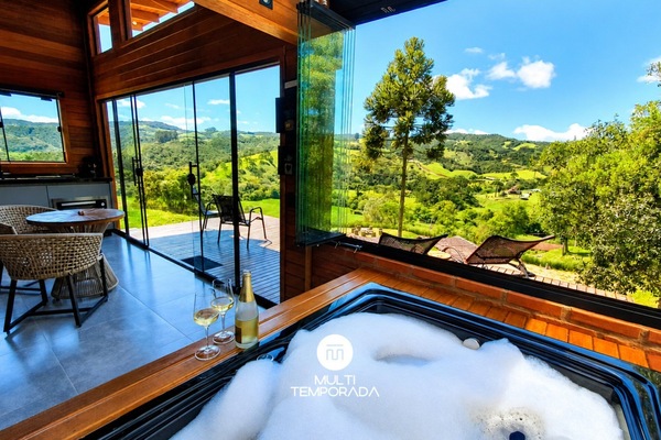 Honeymoon Cabin, Jetted Tub, Mountain View | Private spa tub