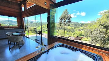 Private spa tub