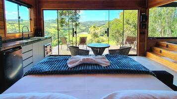 Premium bedding, free WiFi, bed sheets