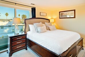 3 室のベッドルーム、インターネット、ベッドシーツ