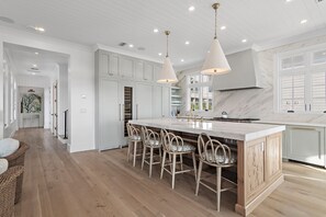 Dining - New Construction-2nd Tier-Private Pool-Amazing Gulf Views-Semi-Private Beach! (Santa Rosa Beach)