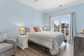 5 Schlafzimmer, Reisekinderbett, Internetzugang, Bettwäsche