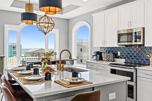 Fridge, microwave, oven, stovetop - High Tide-5 bedroom 5 bathroom w/private pool & elevator. Short walk to beach (Ocean Isle Beach)