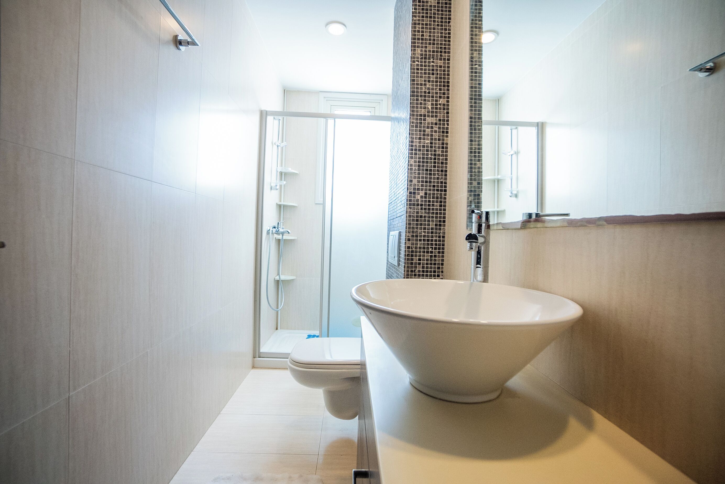 Shower, eco-friendly toiletries, hair dryer, towels