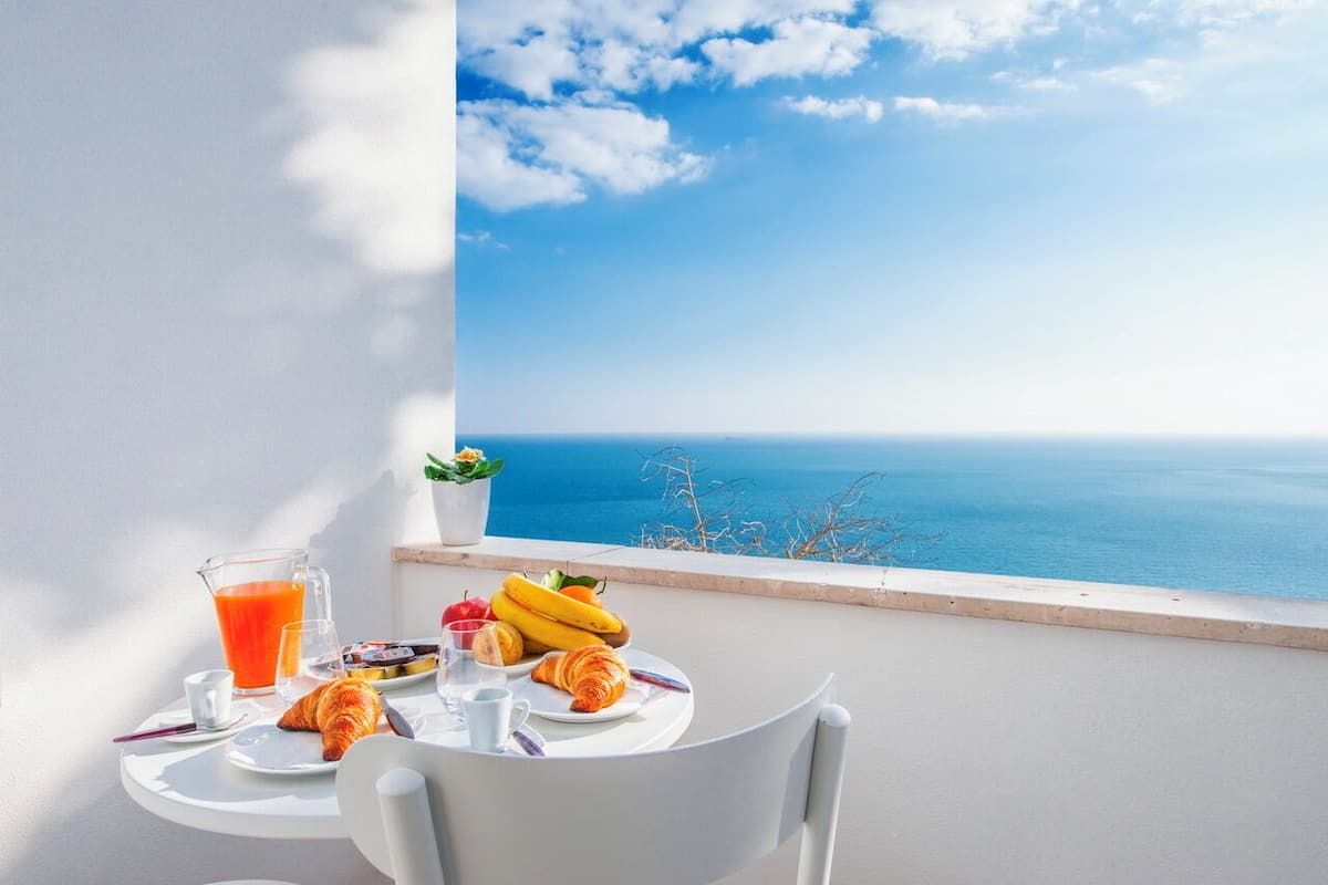 Superior studio, balkon, uitzicht op zee | Uitzicht vanaf balkon