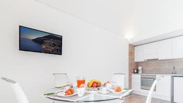 Monolocale comfort, vista mare | Cucina privata